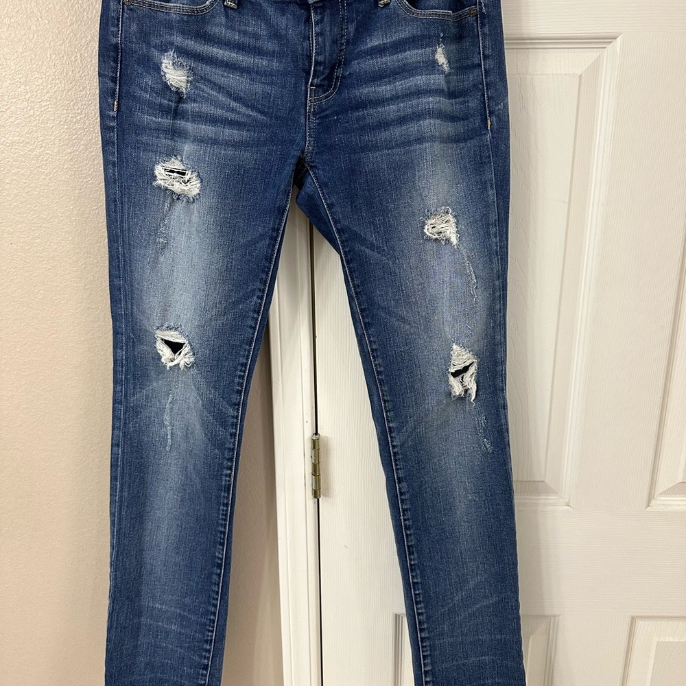 Buckle Distressed Straight Leg Jeans - Blue